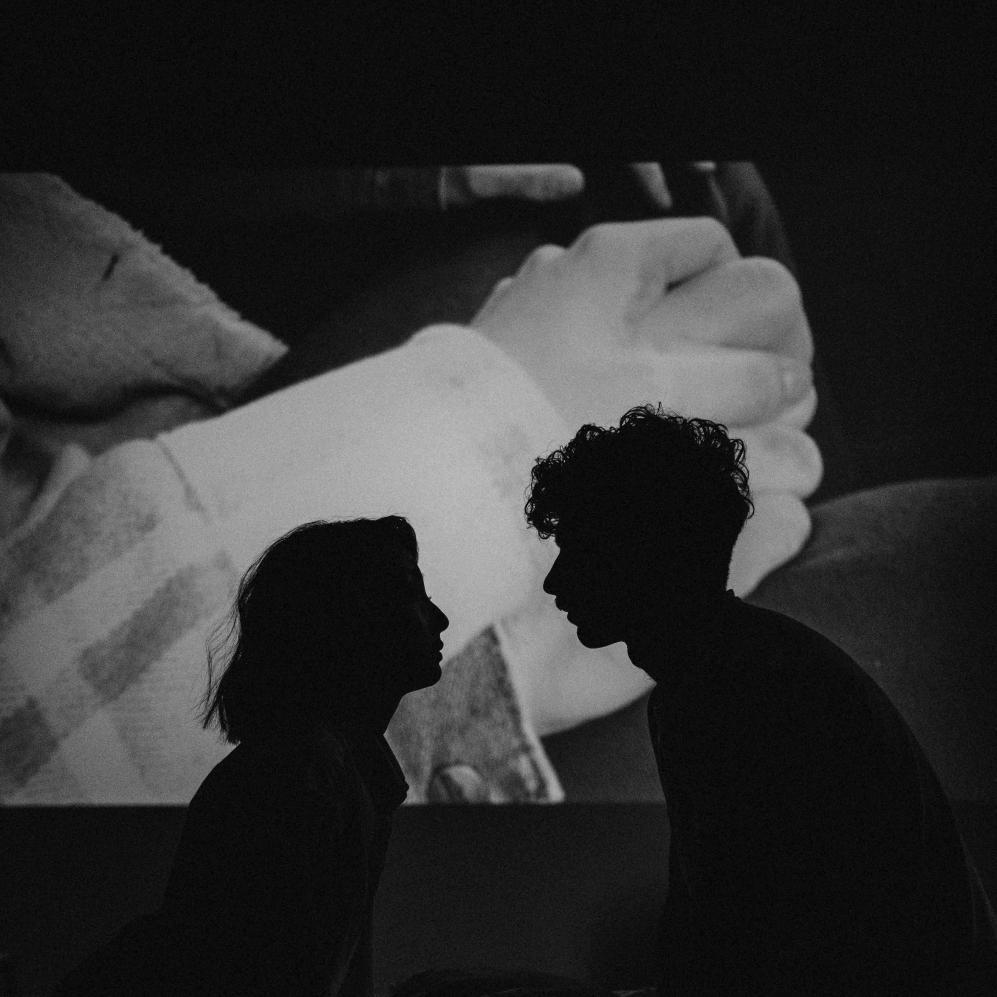 Ubah Malam Biasa Jadi Seru, Nonton Film Lebih Puas Pakai Proyektor