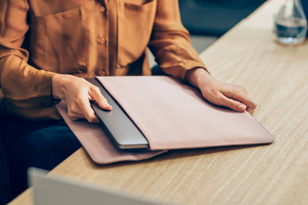 Apakah Laptop Intel Celeron Masih Layak Dibeli? Ini 5 Keunggulannya untuk Penggunaan Ringan!