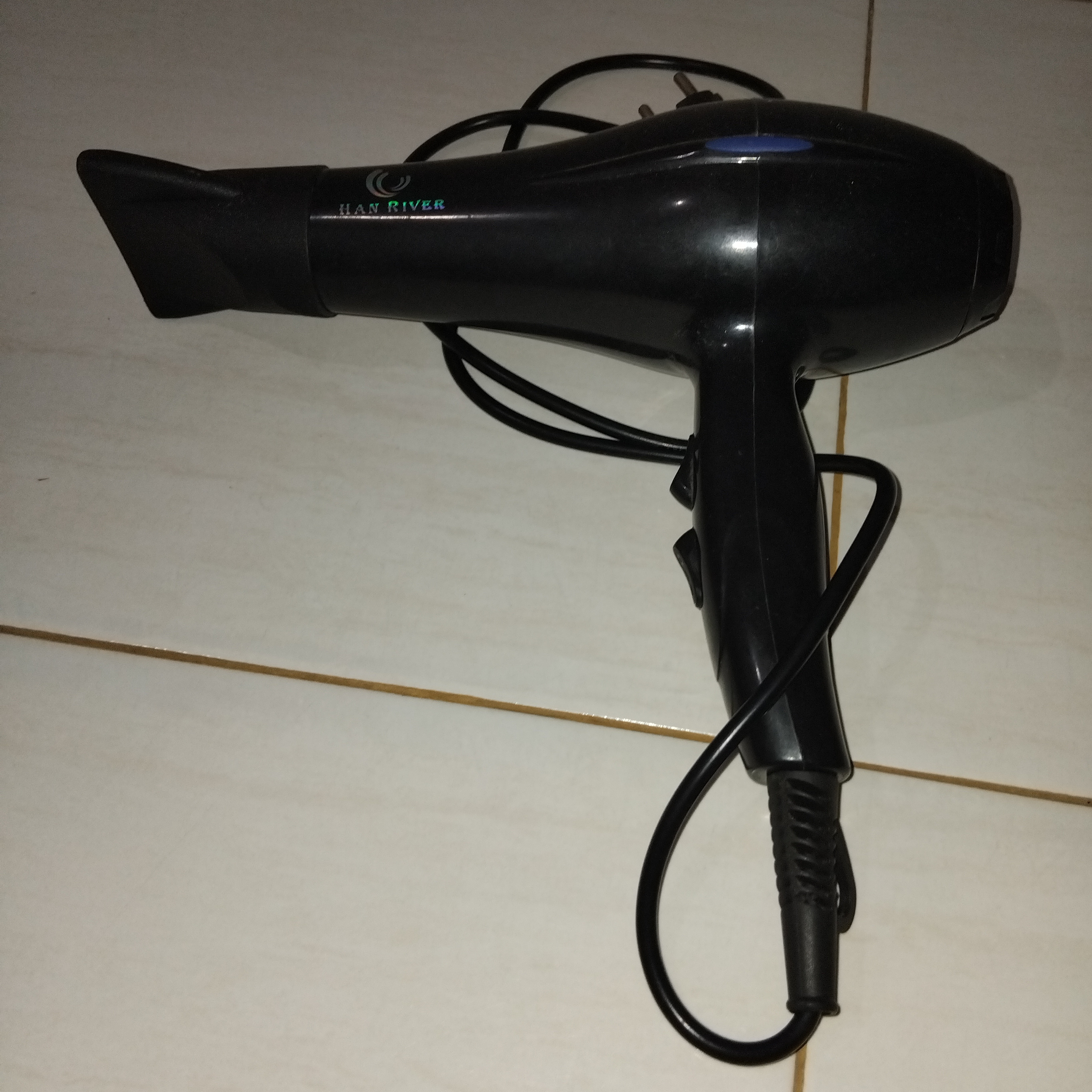 Review Hair Dryer Han River: Pengering Rambut Cepat dan Hemat Listrik!