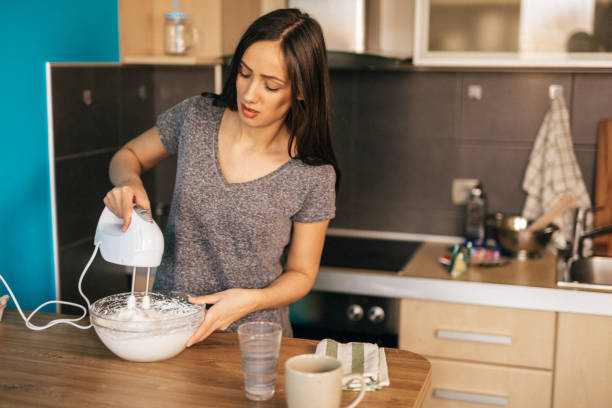Hand Mixer Cepat Rusak? Begini Cara Merawatnya dengan Tepat