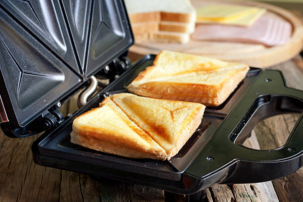 Sandwich Toaster, Solusi Cepat dan Praktis untuk Membuat Sarapan Bergizi