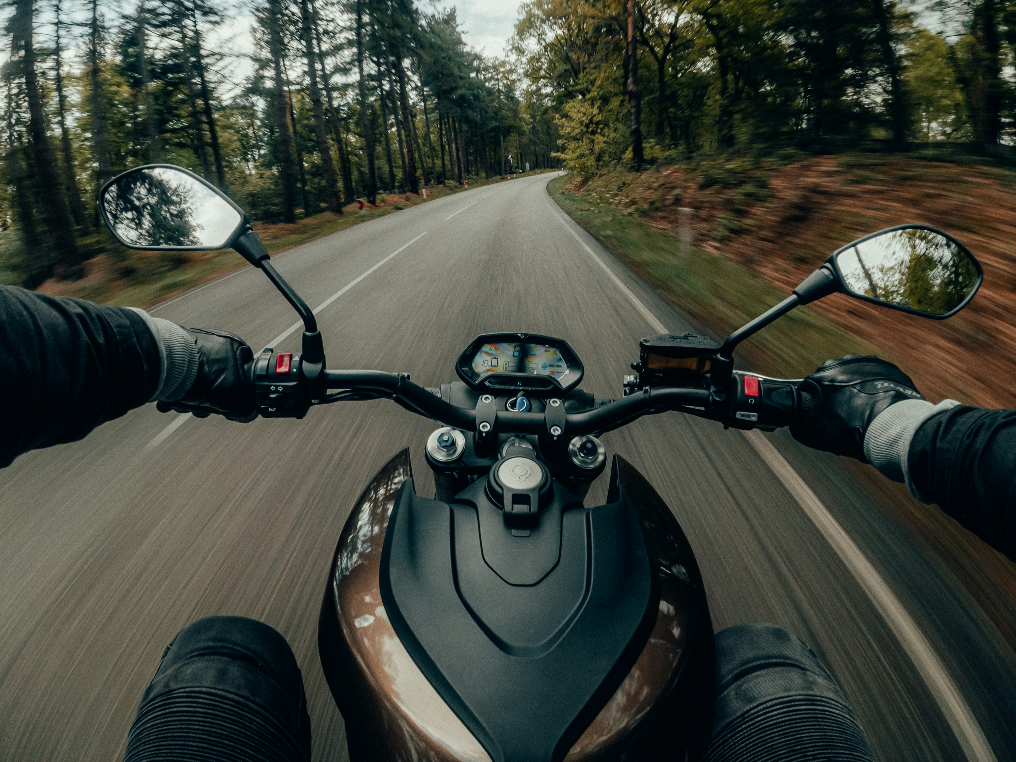 Rider Wajib Punya! Alat Pompa Angin Anti Ribet
