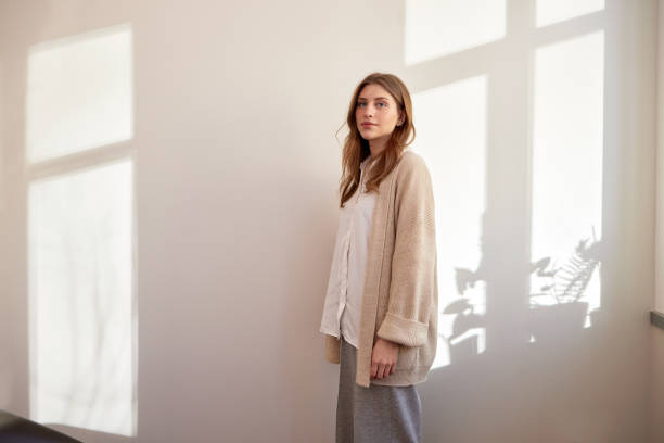 Mengenal 5 Jenis Bahan Cardigan yang Nyaman Sesuai Kebutuhan