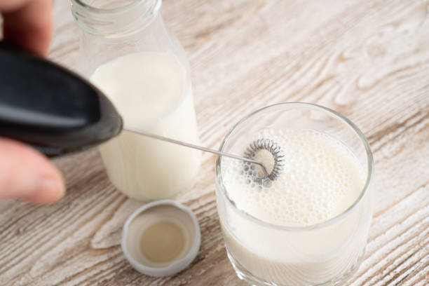 Cara Mudah Membuat Frothed Milk Biar Kopi Instan Lebih Nikmat
