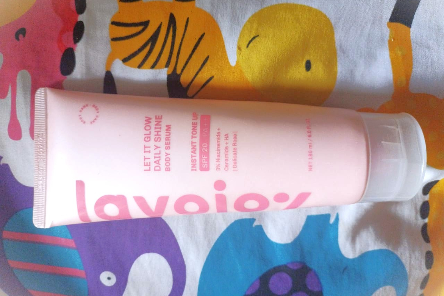 Review Lavojoy Let It Glow Daily Shine Body Serum Tone Up