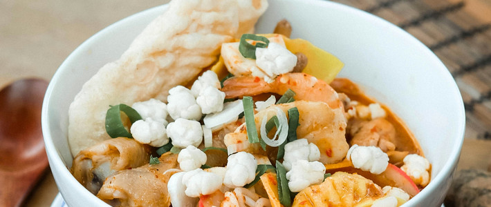 Kenapa Dunia Mulai Jatuh Cinta dengan Pedasnya Seblak?