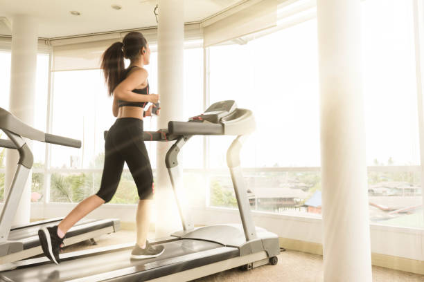 Tips Menggunakan Treadmill Elektrik agar Aman dan Efektif