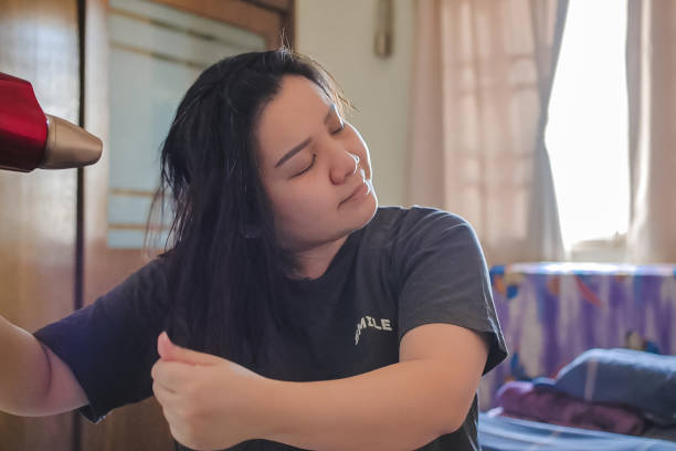 5 Cara Memilih Hair Dryer yang Aman dan Tidak Merusak Rambut