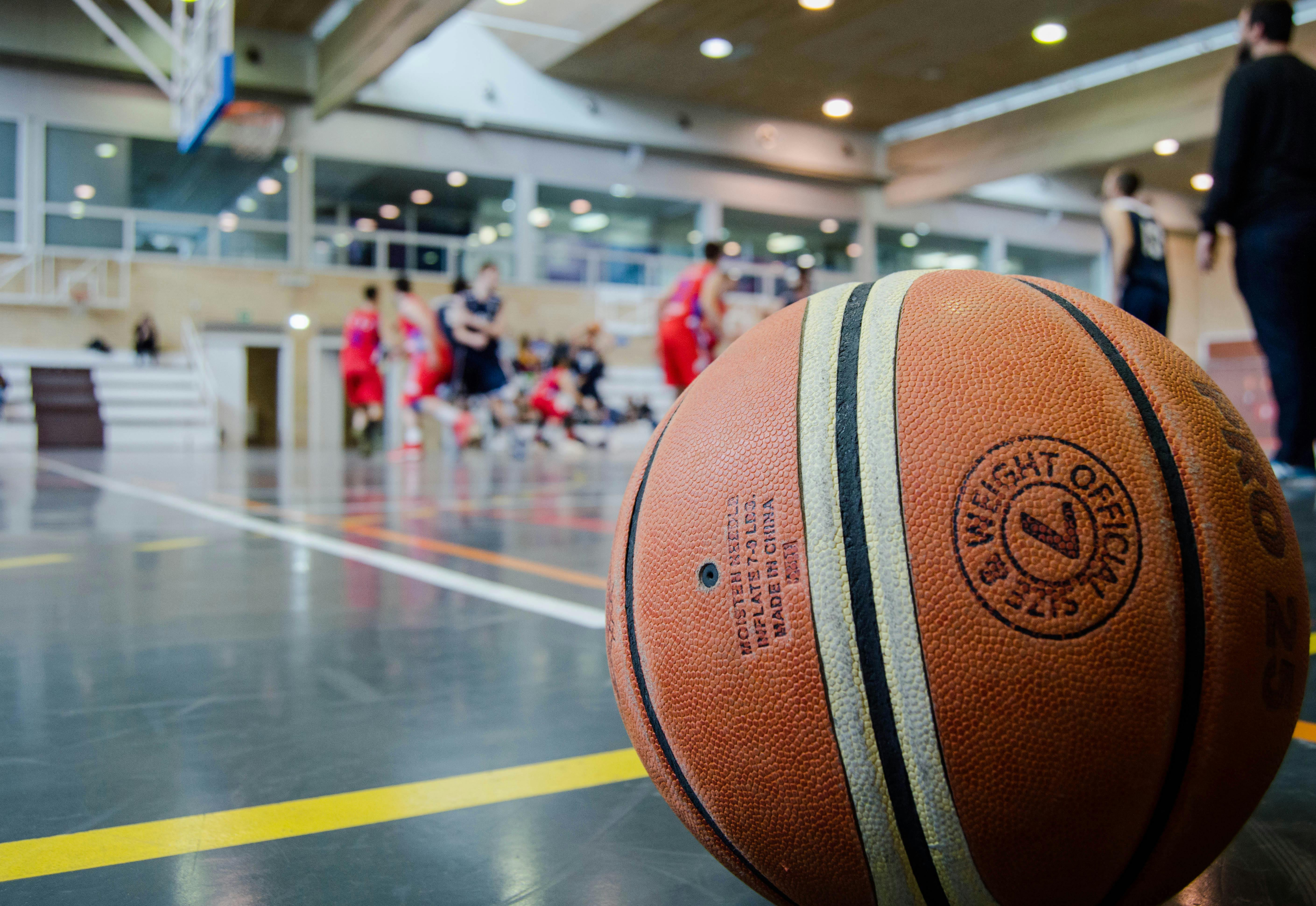 Bakar Kalori Cepat? Basket Melatih Jantung Sekuat Atlet Pro