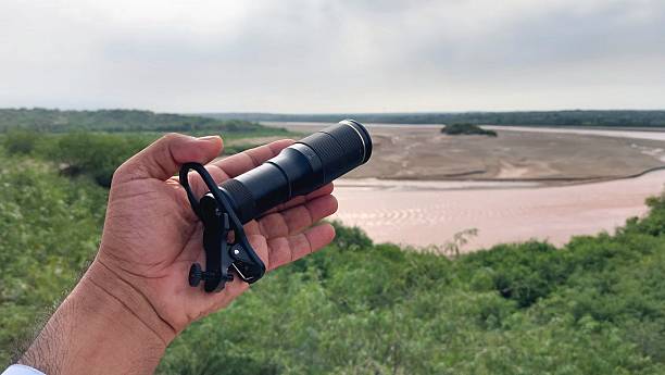 Bikin Foto Jarak Jauh Tetap Jelas, Begini Cara Pakai Lensa Telephoto untuk Kamera HP