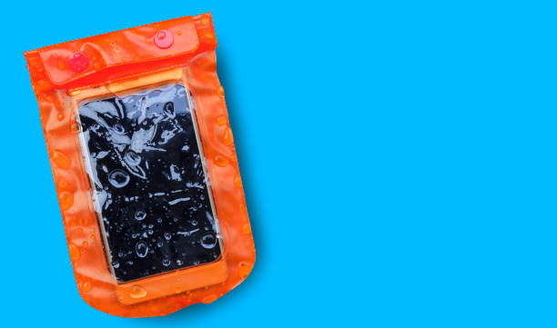 Cek Sebelum Hujan! Tips Ajaib Bikin Casing HP Anti-Air Awet Bertahun-tahun