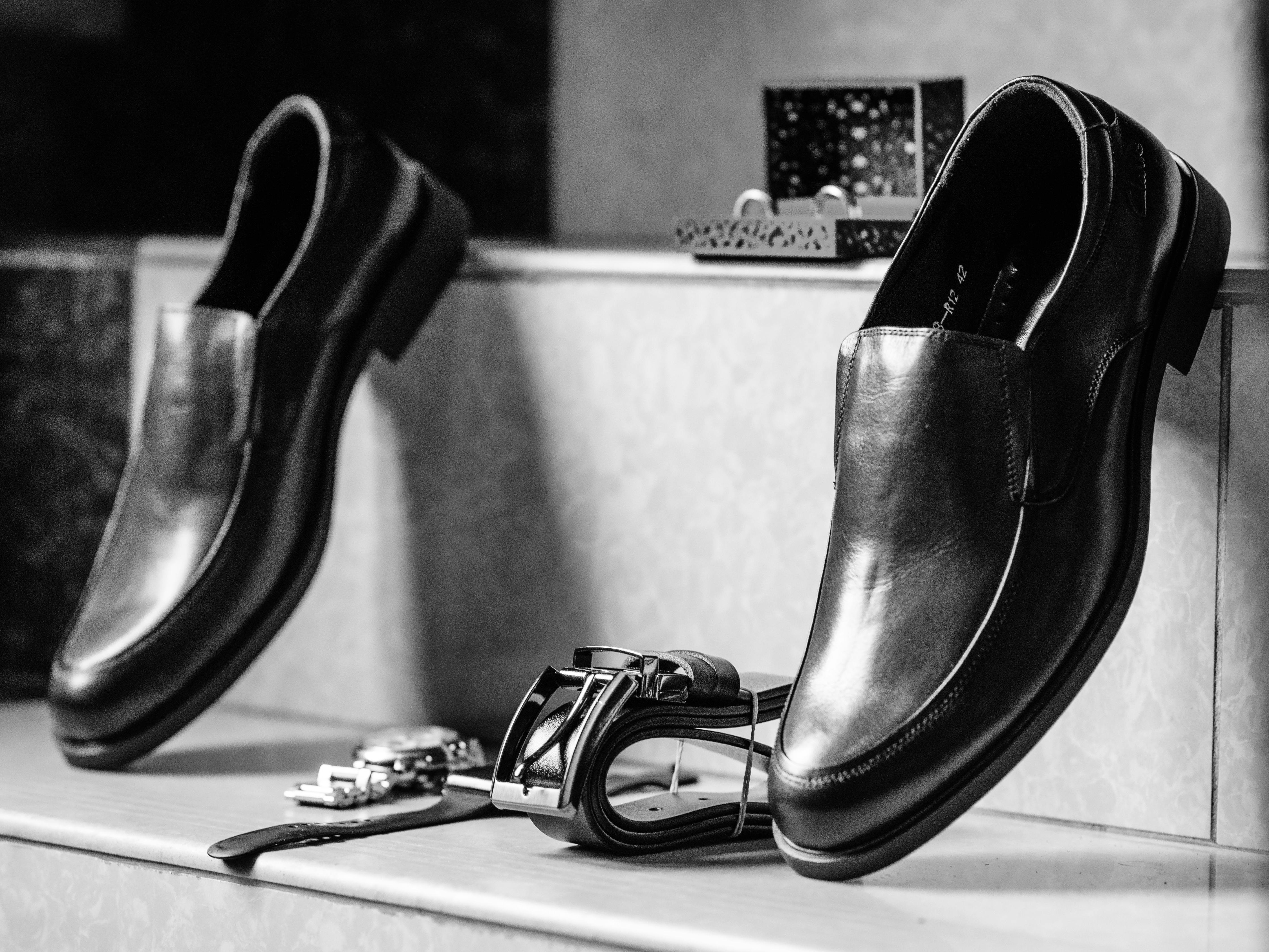 Sepatu Kantor Cepat Rusak? Begini Cara Memilih Pantofel Pria yang Awet