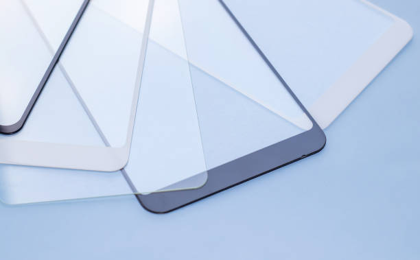 Tempered Glass VS Hydrogel, Mana yang Lebih Bagus untuk HP Kamu?
