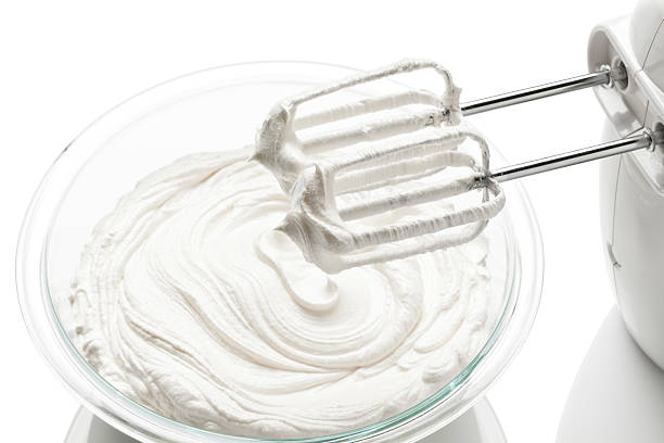 5 Jenis Adonan yang Bisa Dibuat Menggunakan Hand Mixer