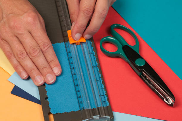 Investasi Studio Hasil Profesional Paper Trimmer Solusi Finishing Cepat