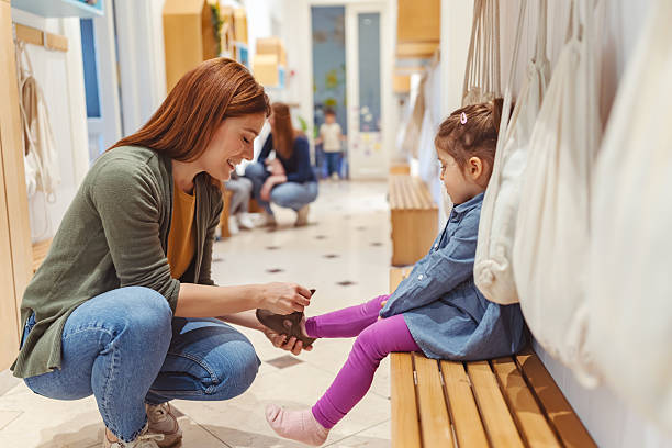 7 Tips Merawat Sepatu Anak Sekolah Biar Tetap Bersih dan Awet Meski Dipakai Setiap Hari