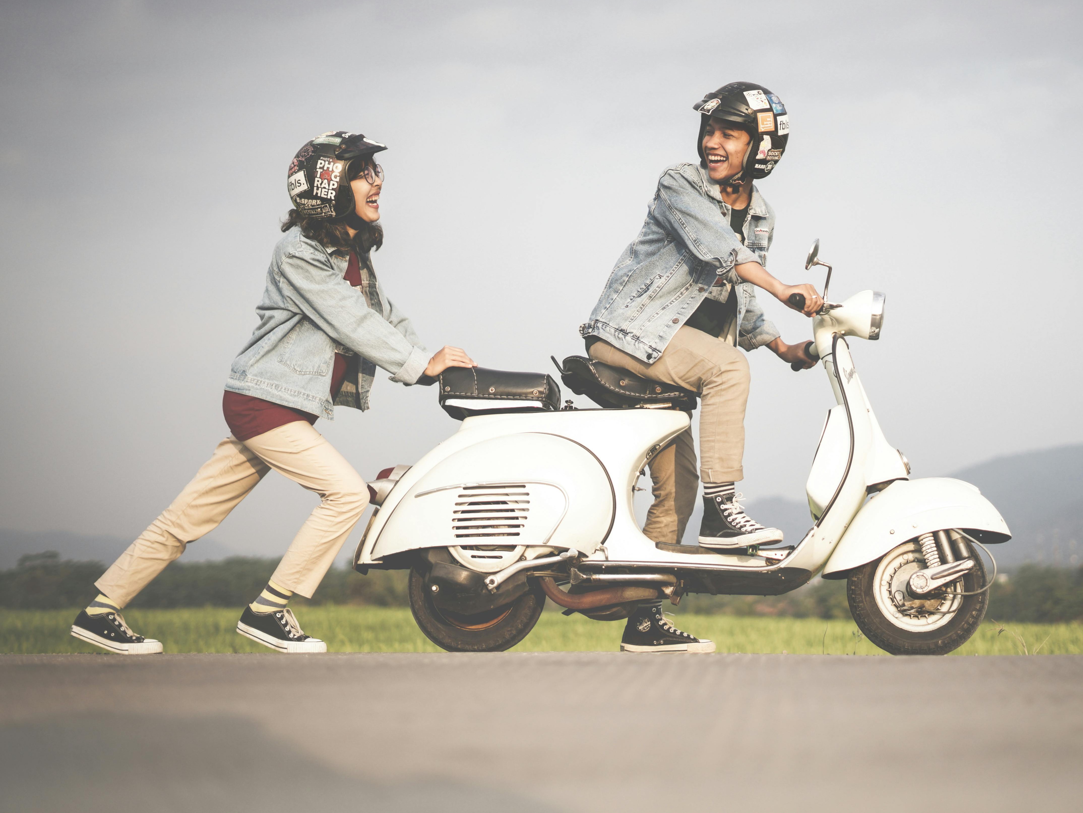 Motor Kinclong, Mood Naik! Ini Rahasia Bikin Kamu Semangat Berkendara