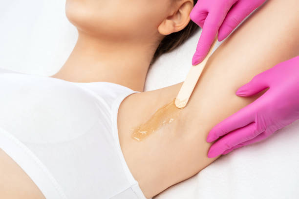 Bulu Tubuh Lebih Baik Waxing atau Cukur? Simak Penjelasannya di Sini