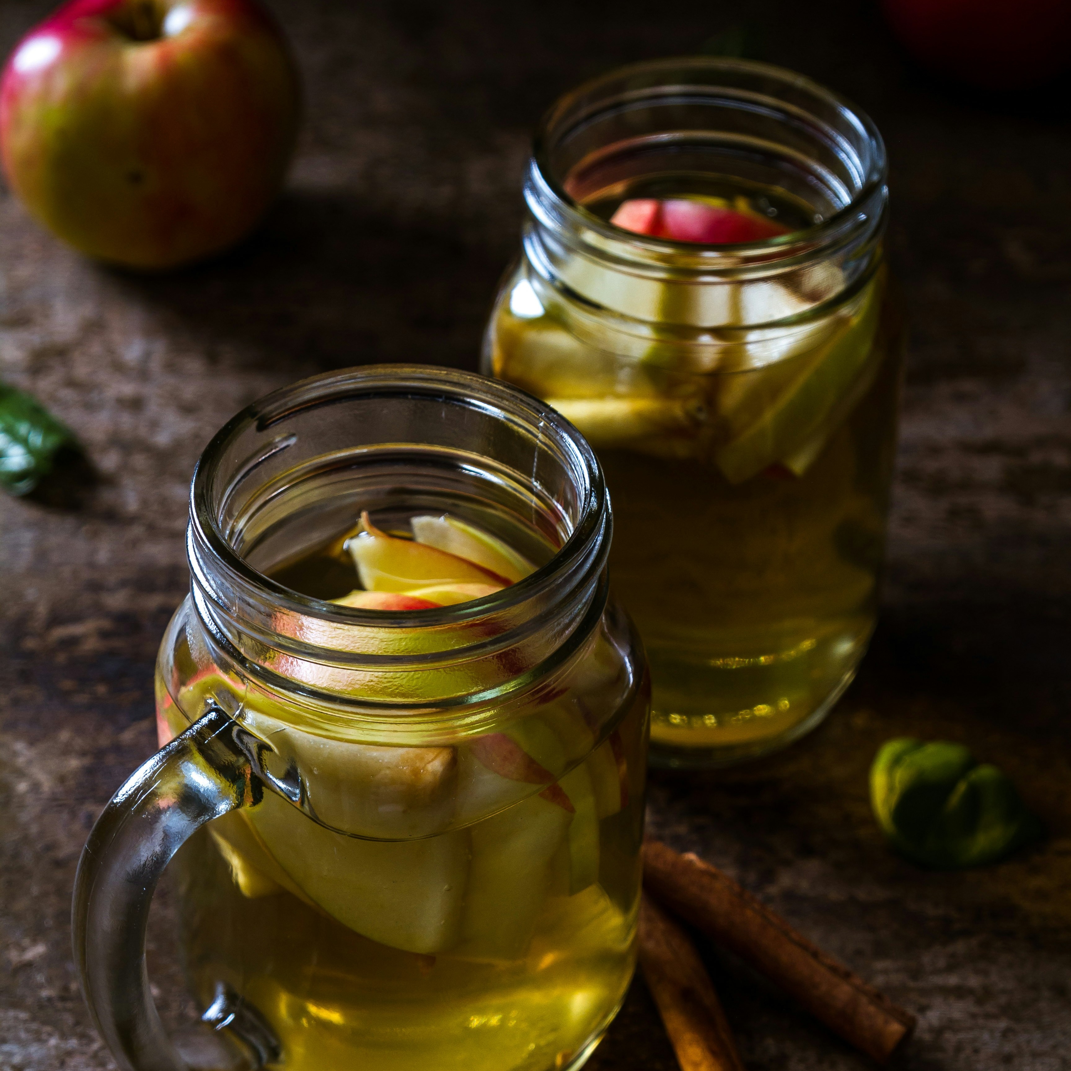 Kenapa Banyak Orang Minum Cuka Apel? Ini 5 Manfaatnya yang Luar Biasa
