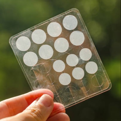 Rawat Jerawat dengan Acne Patch, Terapkan Cara Hebat Ini!