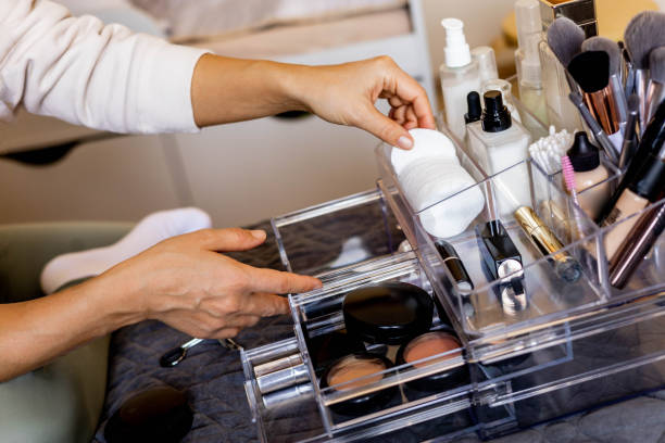 5 Trik Menata Meja Rias Jadi Beauty Corner Idaman, Sudah Siap Punya Spot Makeup yang Estetik?