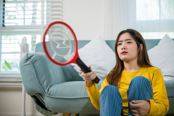Cara Membersihkan Raket Listrik Yang Aman Saat Musim Hujan!