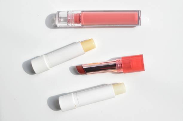 4 Fakta Lip Serum yang Bantu Bikin Bibir Sehat dan Lembap