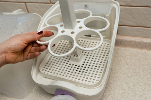 Sterilizer Botol Bayi Harus Dicuci Juga? Yuk, Simak Caranya Biar Tetap Higienis dan Awet!