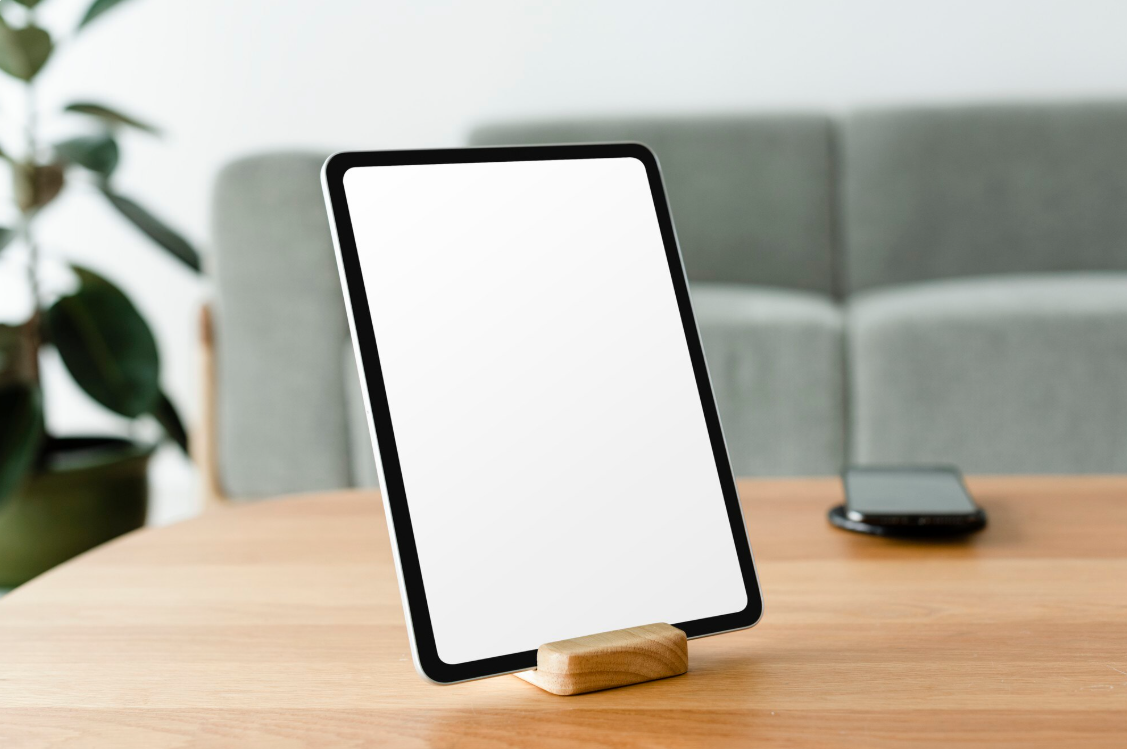 Pahami Pentingnya Penggunaan Tablet Holder untuk Kesehatan Postur Tubuh