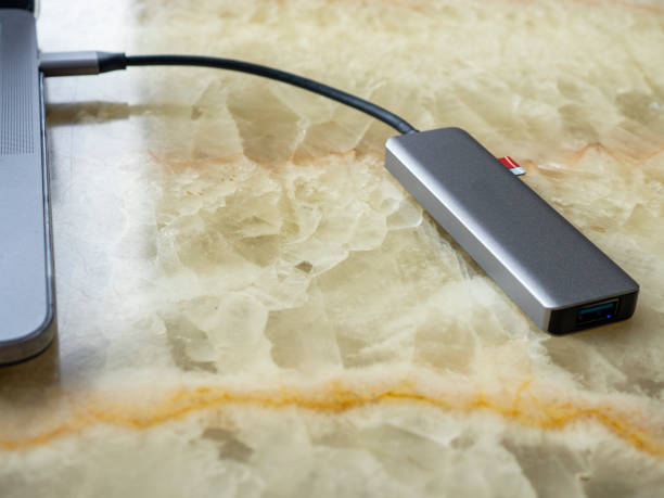 Nggak Banyak yang Tahu, Ini Perbedaan Card Reader USB 2.0 dan 3.2 untuk Laptop / PC!