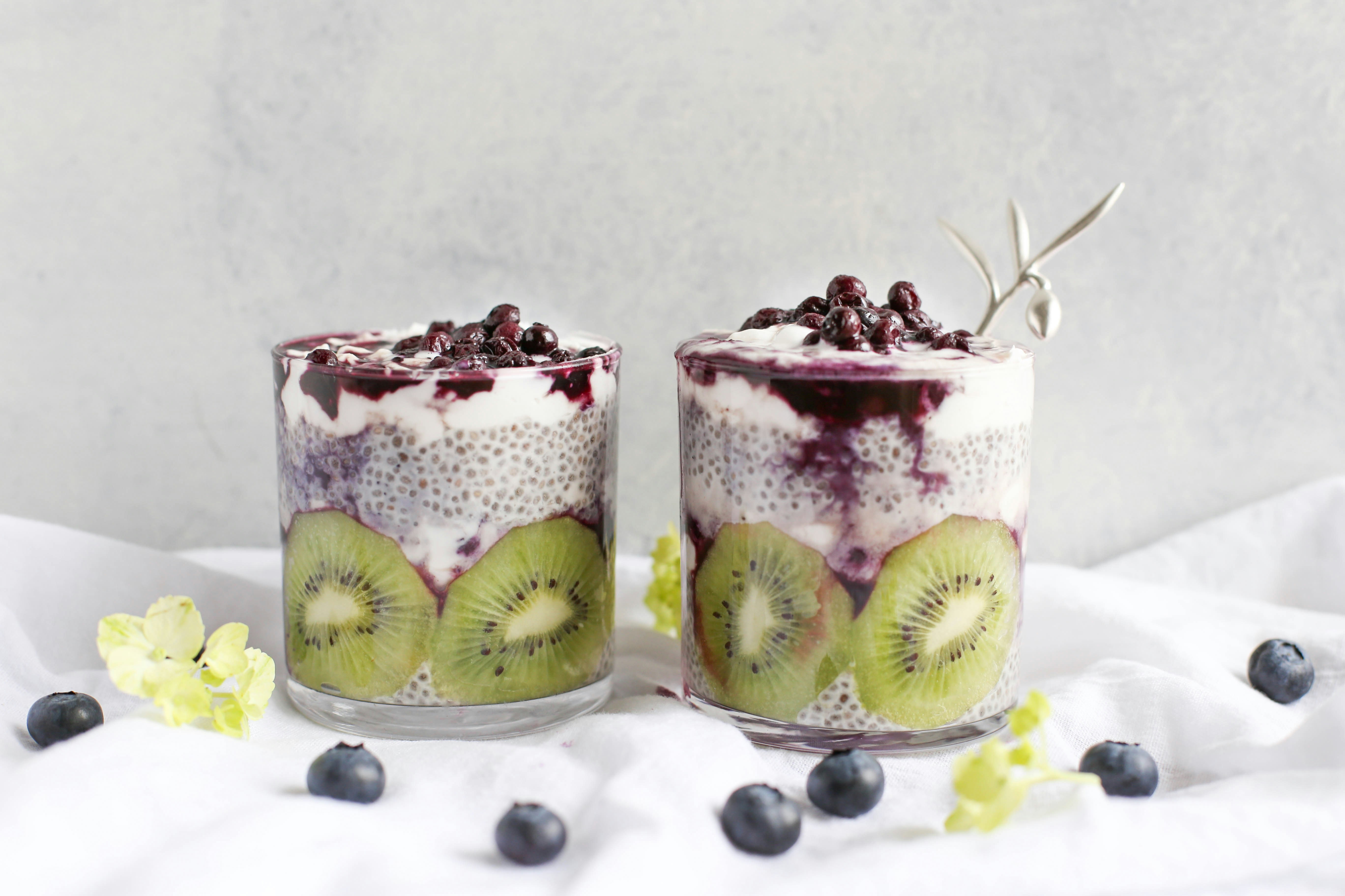Inspirasi Menu Harian dengan Chia Seed yang Bergizi