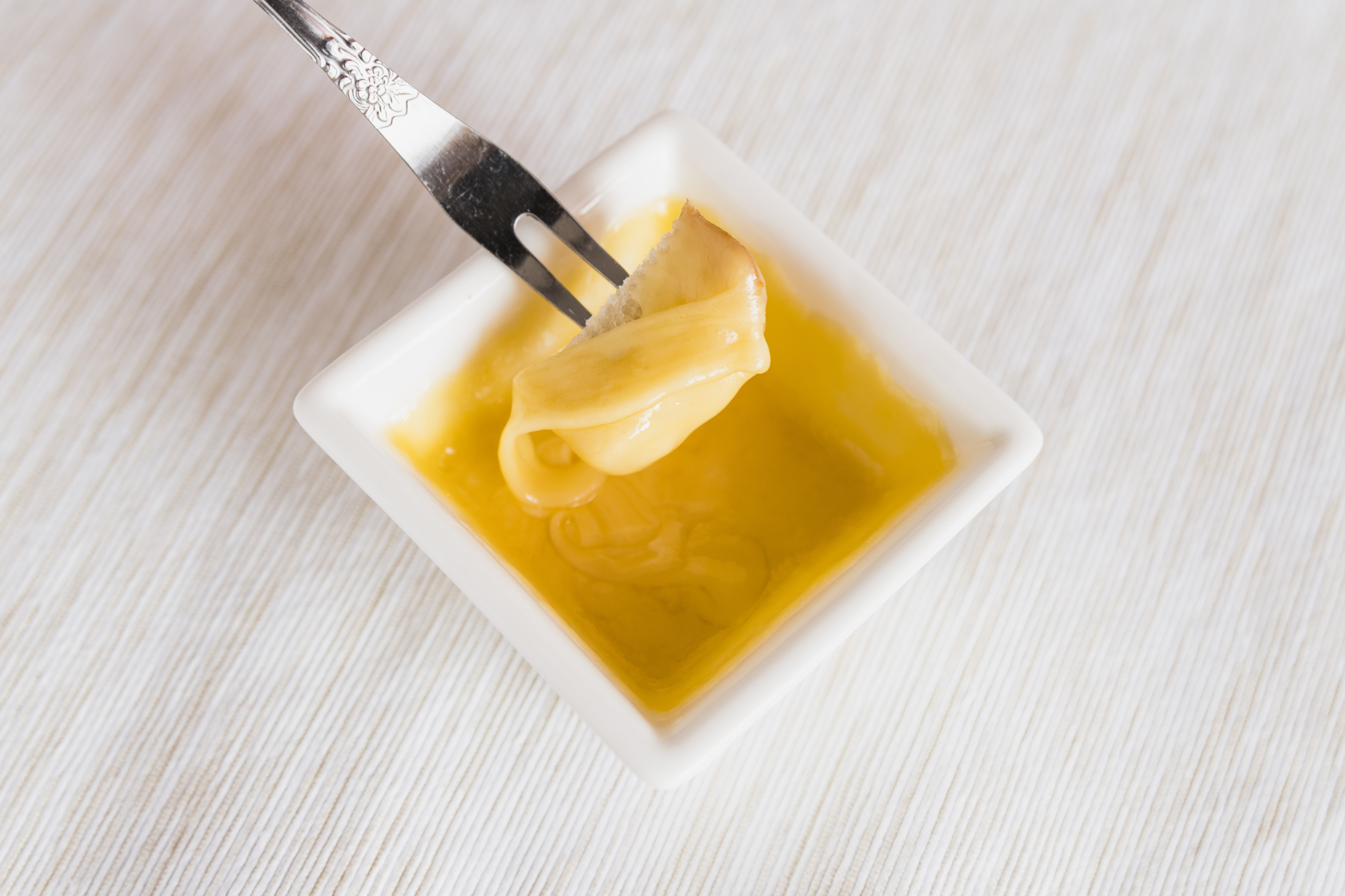 Apa Itu Ghee? Lebih dari Sekadar Mentega, Kunci Masakan Sehat Beraroma Khas