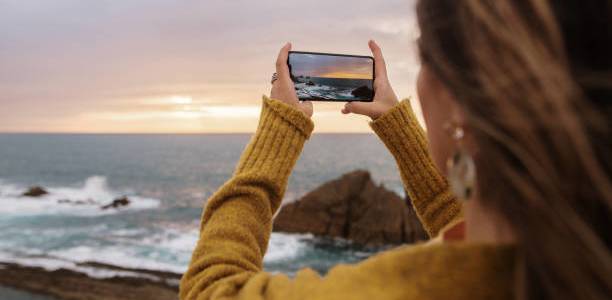 Hobi Foto Pakai HP? Simak Tips Berikut Ini Agar Hasil Fotomu Lebih Maksimal