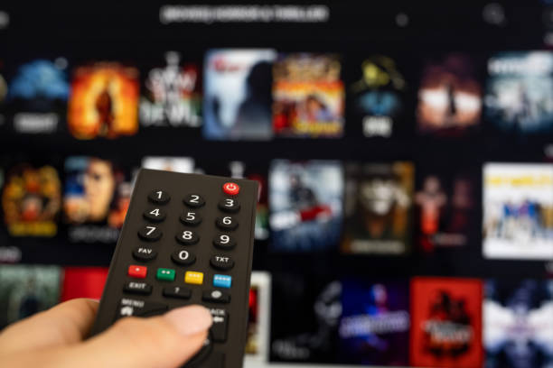 Plus Minus Menggunakan Smart TV Untuk Hiburan Keluarga di Rumah