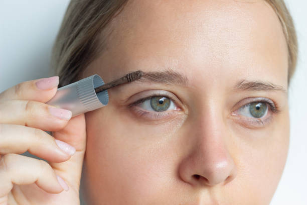 7 Tips Menggunakan Browcara agar Hasil Alis Terlihat Rapi dan Natural