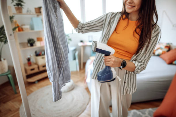 Mau Pakaian Lama Jadi Kece Lagi? Coba 5 Hacks Ini Biar Outfit-mu Terlihat Seperti Baru!