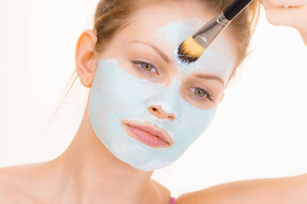 Apakah Boleh Maskeran Saat Muka Berjerawat? Ini Penjelasannya!