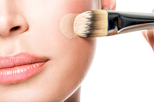 3 Tips Simpel Menggunakan Foundation agar Makeup Tahan Seharian