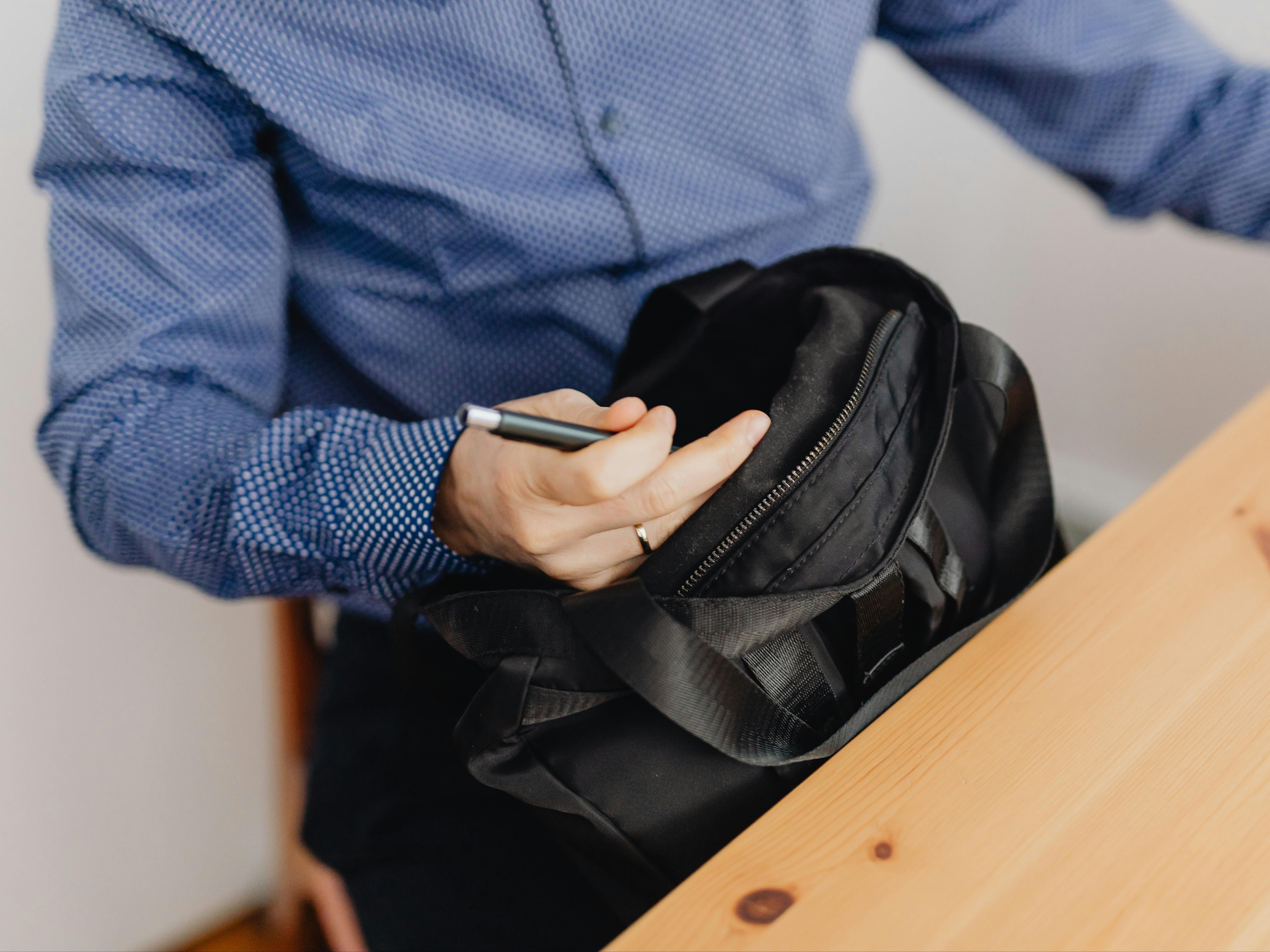 5 Kesalahan Saat Memilih Hand Bag yang Bikin Tampilan Kurang Stylish