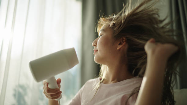Beli Hair Dryer Murah? Boleh-Boleh Saja, Asal Tahu 5 Tips Memilihnya Berikut Ini!