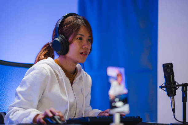 Biar Suara Stream Kamu Jernih Kayak Pro, Gunakan Mic Condenser