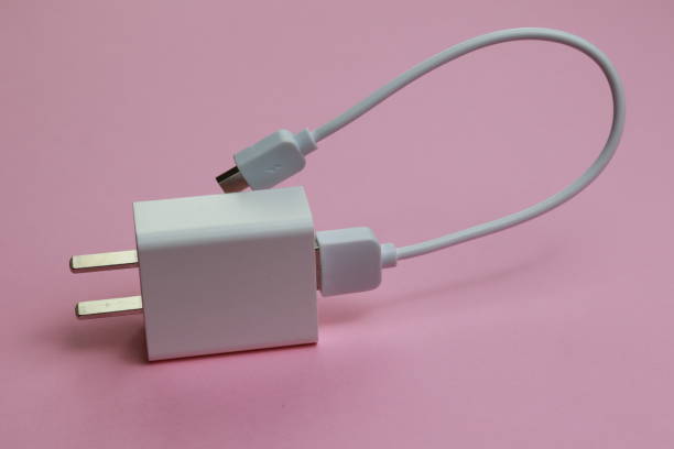 Apakah Kabel Data Pendek Bikin Cas Lebih Cepat? Ini Penjelasannya