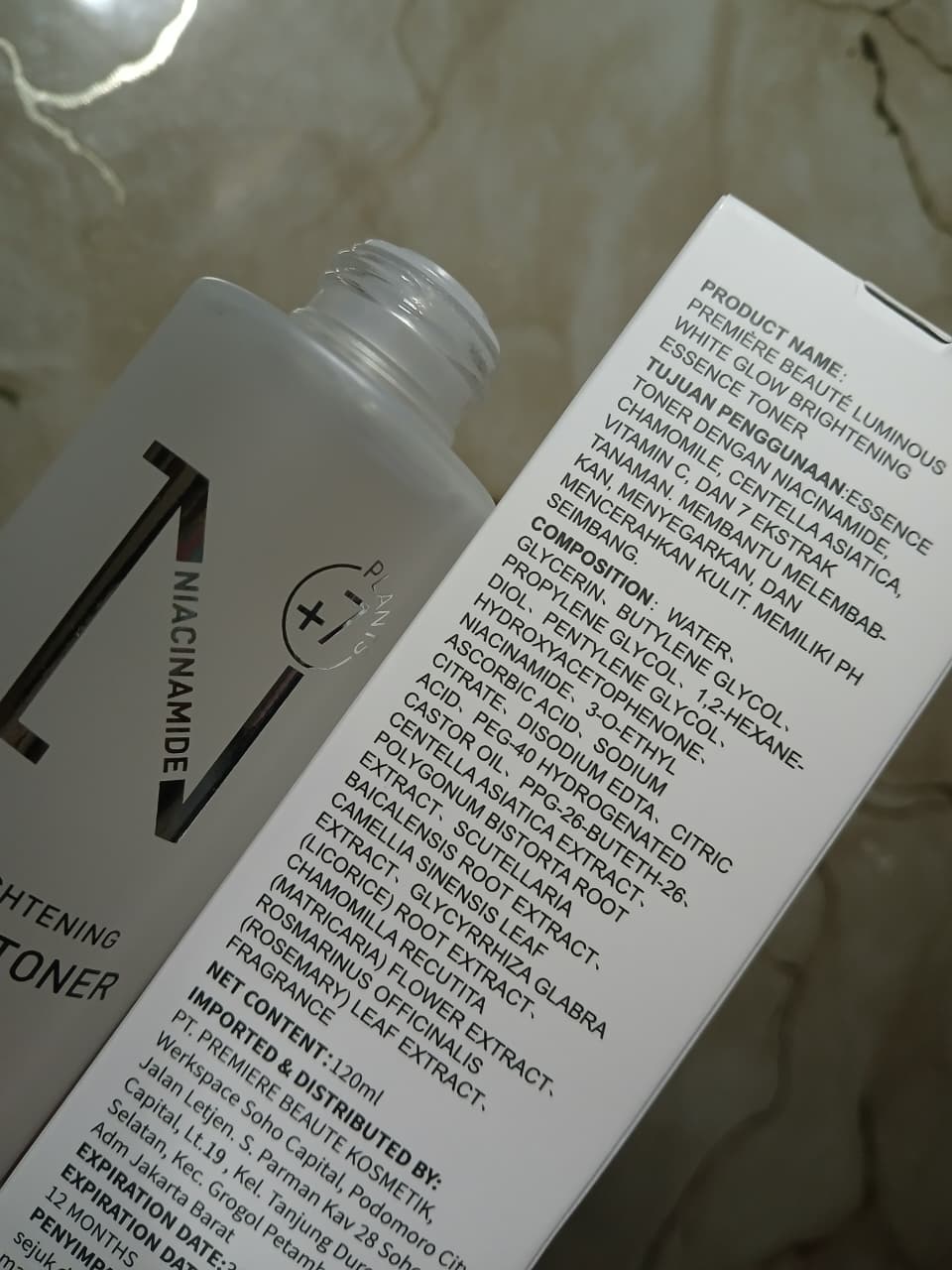 Review Premiere Beaute Luminous White Glow Brightening Essence Toner: Toner Niacinamide untuk Kulit