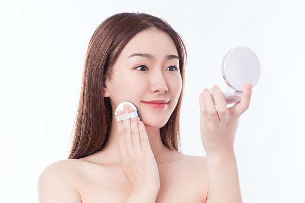 Mau Hasil Make Up Flawless? Ini Dia Urutannya yang Benar Biar Nggak Cakey!