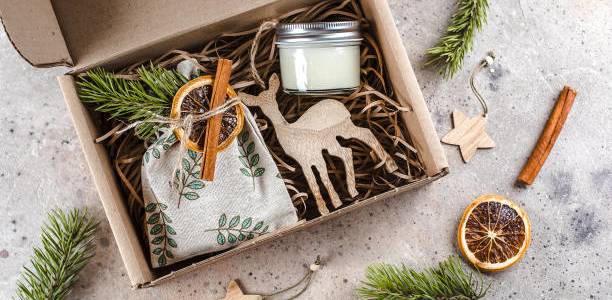 5 Ide Hampers Natal Selain Makanan, Biar Lebih Berkesan dan Bermanfaat!