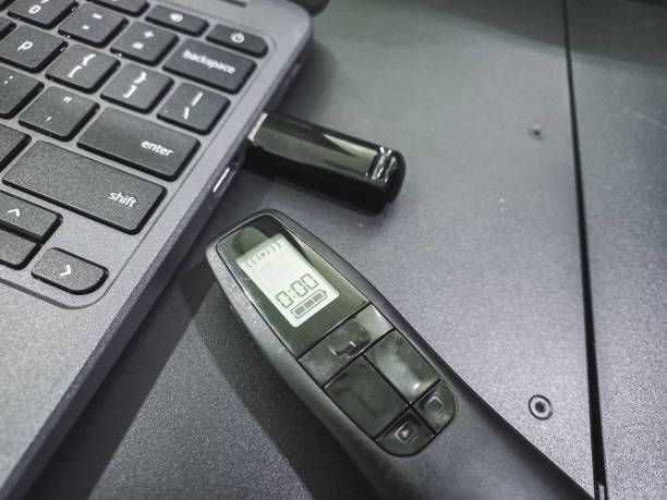 Laser Pointer Bukan Sekadar Sorotan, Sudah Tahu Etika Pakainya Untuk Presentasi Formal?