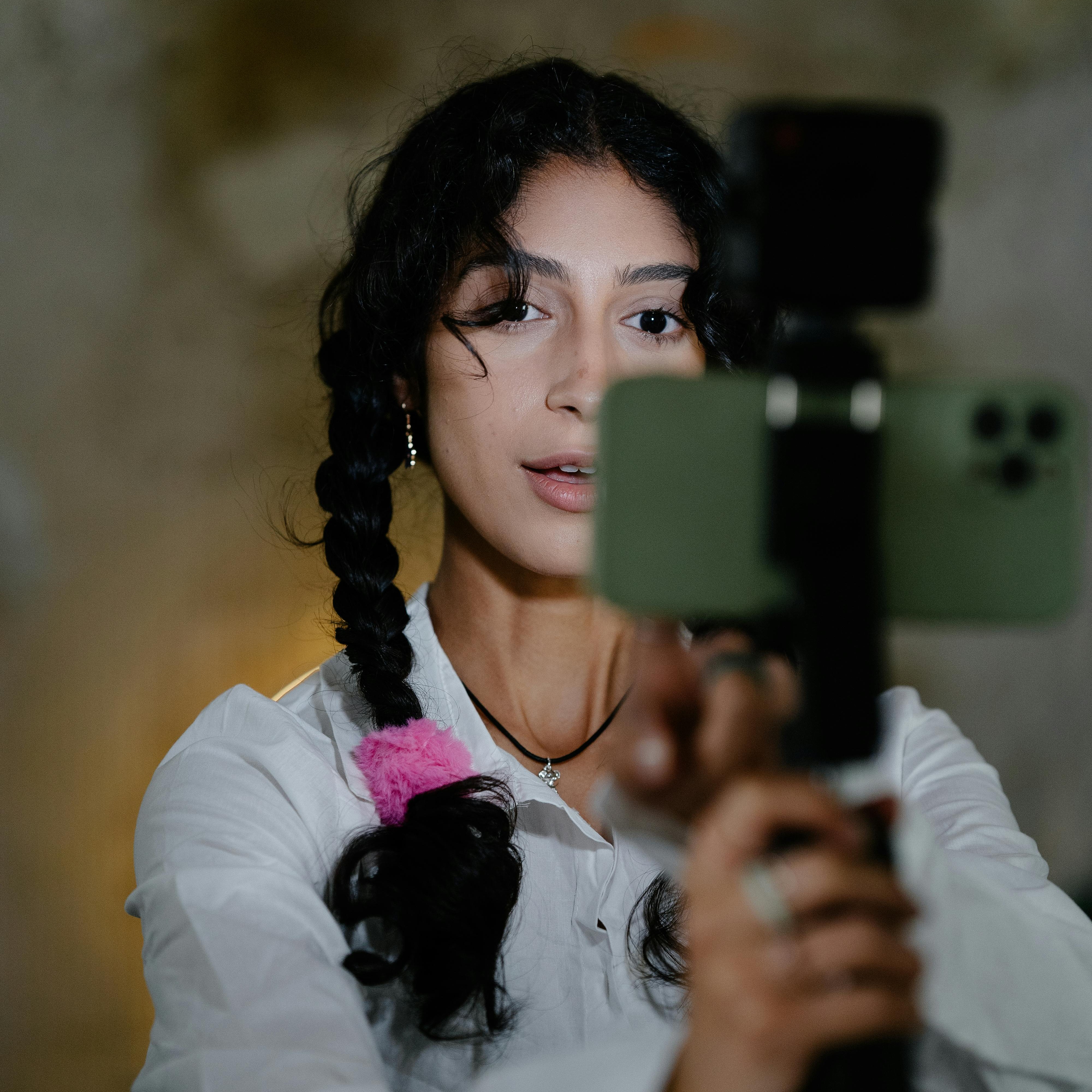 Gimbal Terbaik Bukan Cuma Stabil, Tapi Harus Punya Mode 3 Gerakan Wajib Ini!
