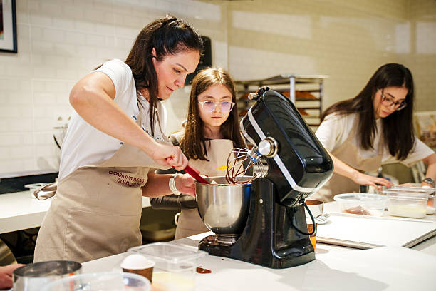 Hal-hal yang Bisa Bikin Hand Mixer dan Stand Mixer Kamu Cepat Rusak