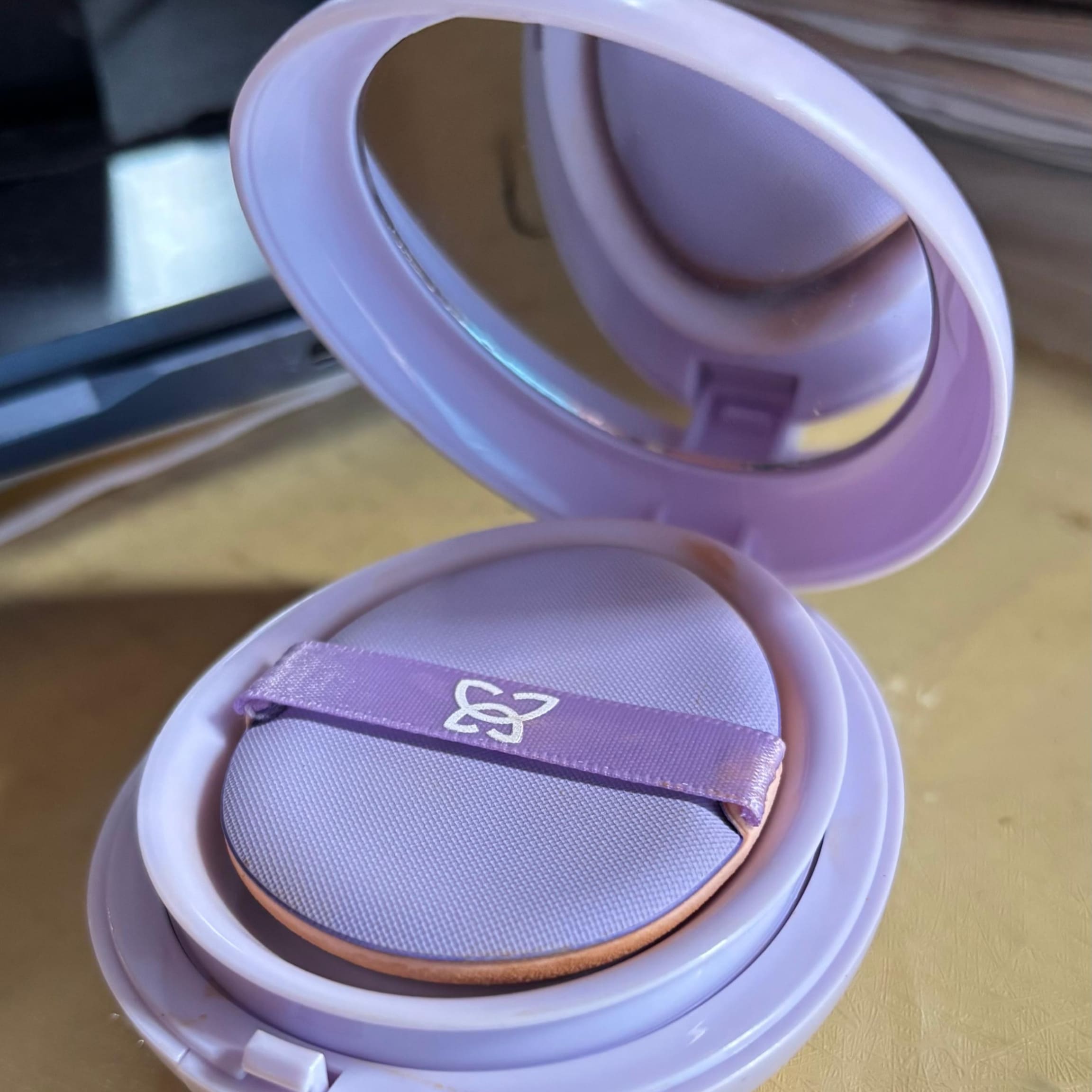 Review Cushion Mother of Pearl, Cocok untuk Kulit Berminyak?