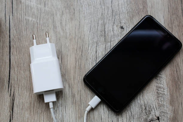 5 Alasan Adaptor 45W Cocok Banget Buat HP Samsung